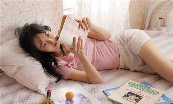 和布克赛尔试管代怀生子助孕：为不孕不育家庭带来希望的绿色通道