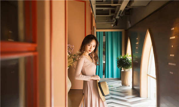 和布克赛尔试管代怀生子机构多少钱？全方位解答你关心的问题